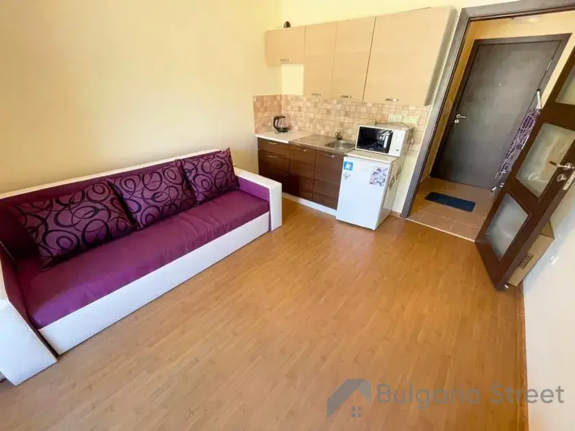 Villa Astoria 3 | Studio nad morzem w Elenite – rajski zakątek Bułgarii