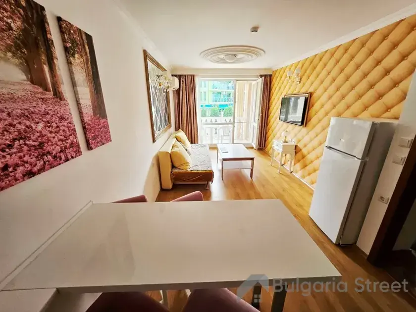 Sweet Homes 5 | Dwupokojowe mieszkanie: Salon, kuchnia