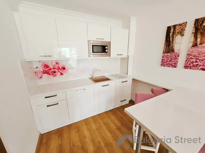 Sweet Homes 5 | Dwupokojowe mieszkanie: Salon, kuchnia