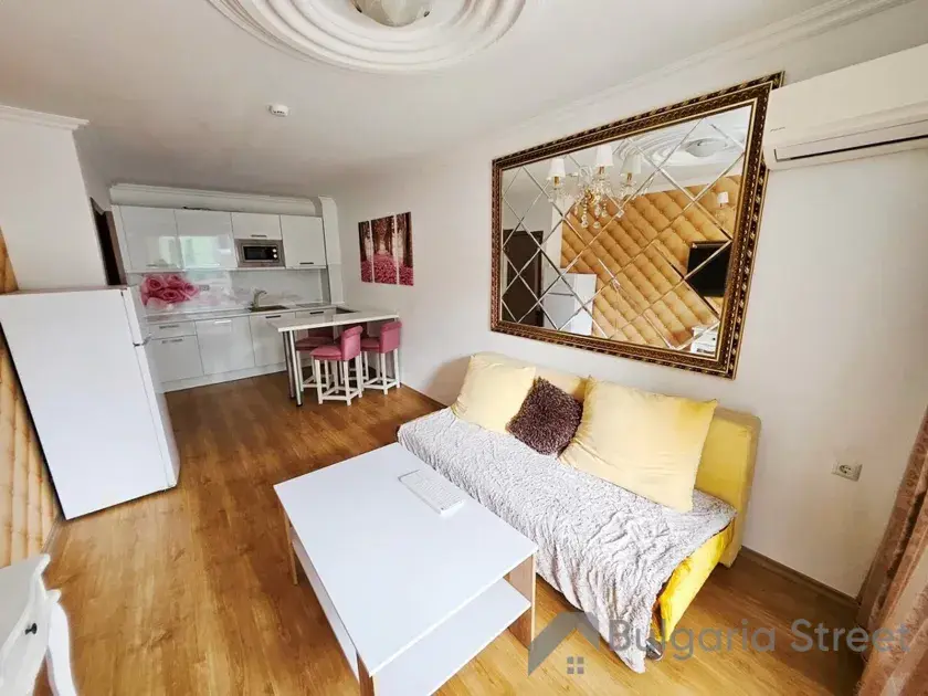 Sweet Homes 5 | Dwupokojowe mieszkanie: Salon, kuchnia