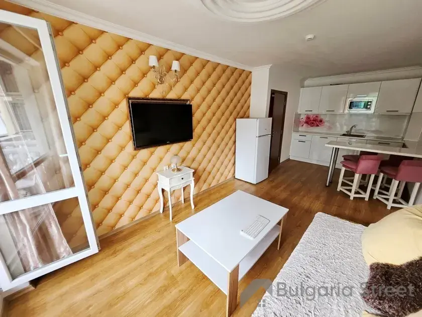 Sweet Homes 5 | Dwupokojowe mieszkanie: Salon, kuchnia