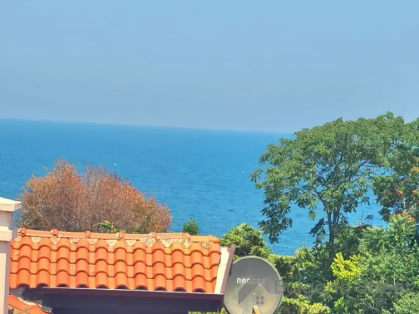 Widok na morze z mieszkania