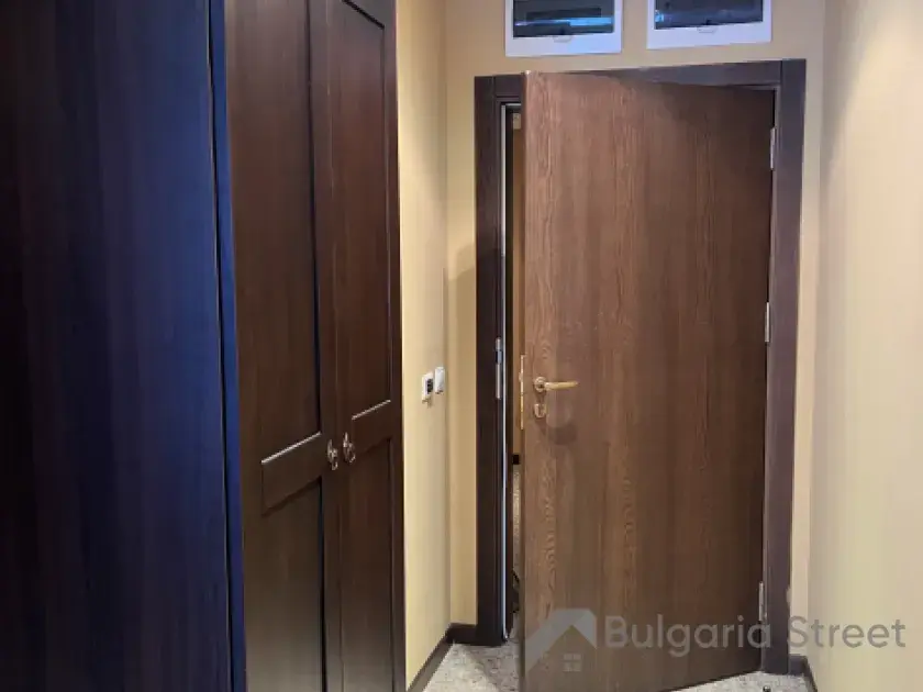 Szafa w przedpokoju