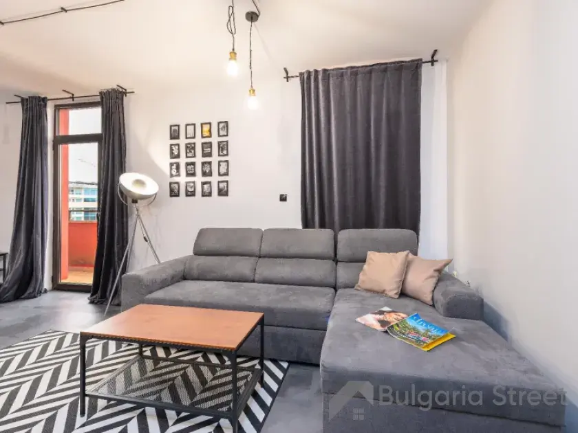 Nobel | Dwupokojowy apartament w sercu Słonecznego Brzegu po remoncie, zaledwie 100 m od morza