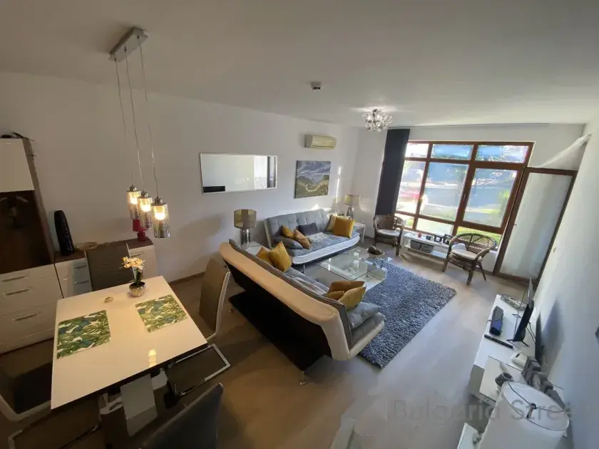 Vineyards Resort | Przestronny dwupokojowy apartament na parterze z ogrodem
