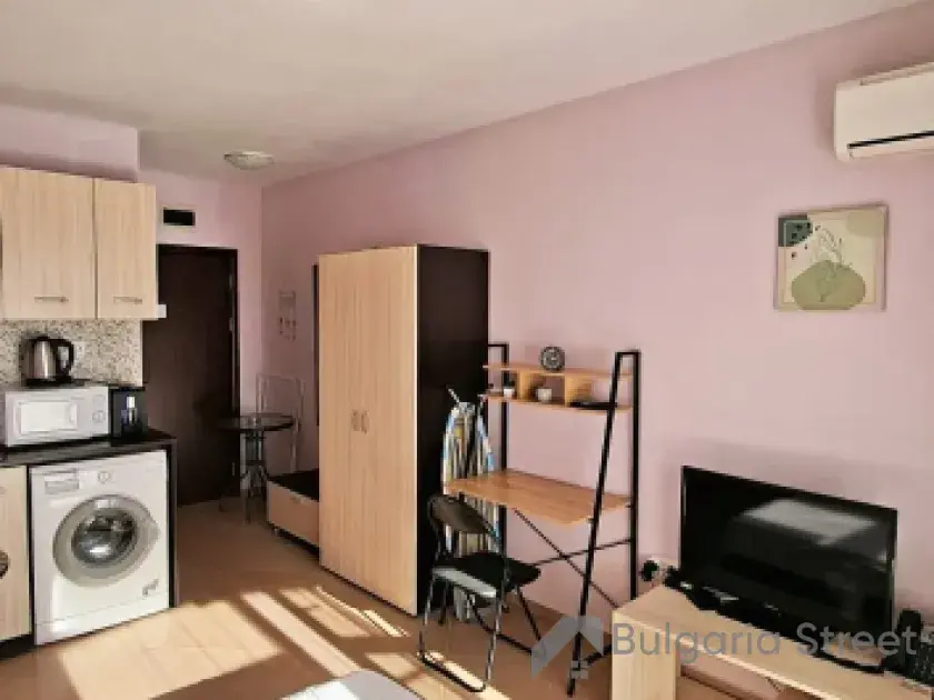 Cascadas 4 | Studio / Wnętrze i umeblowanie