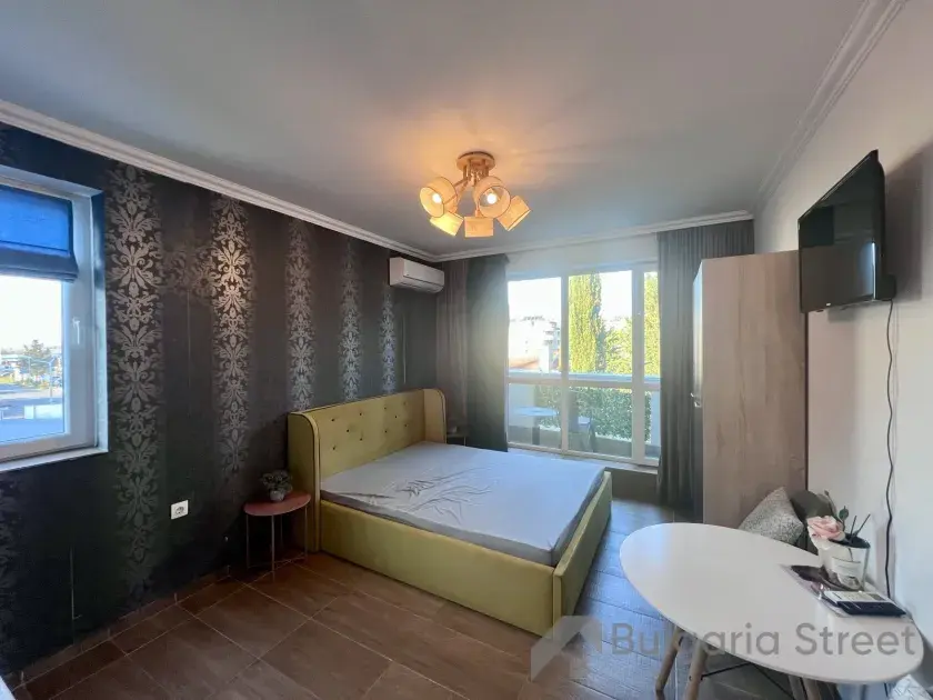 Magnolia Residence 5 | Słoneczny Brzeg — studio blisko morza w rejonie restauracji Djani