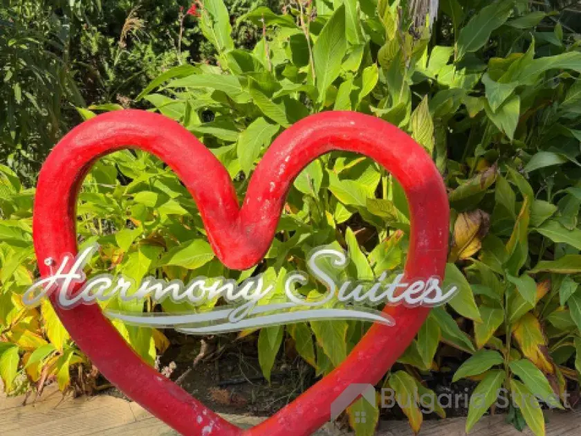 Harmony Suites – Dream Island 9