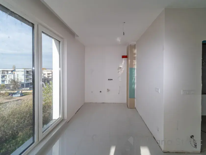 Emilia Romana Este | Nowoczesne studio ze schowkiem w prestiżowej dzielnicy Słonecznego Brzegu