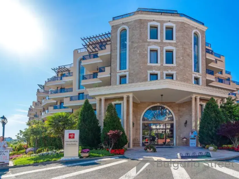 Millennium 2 | Elegancki apartament dwupokojowy z widokiem na morze w Sveti Vlas