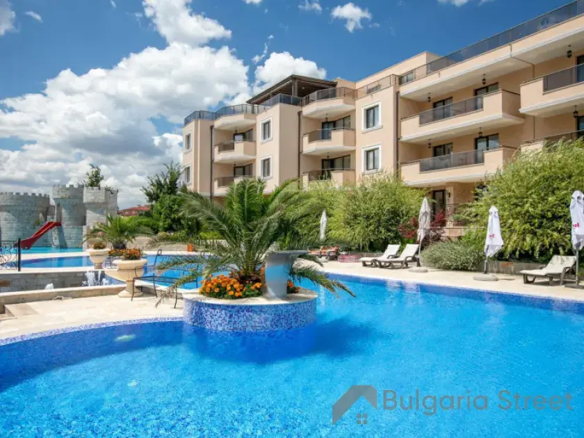 Millennium 2 | Elegancki apartament dwupokojowy z widokiem na morze w Sveti Vlas