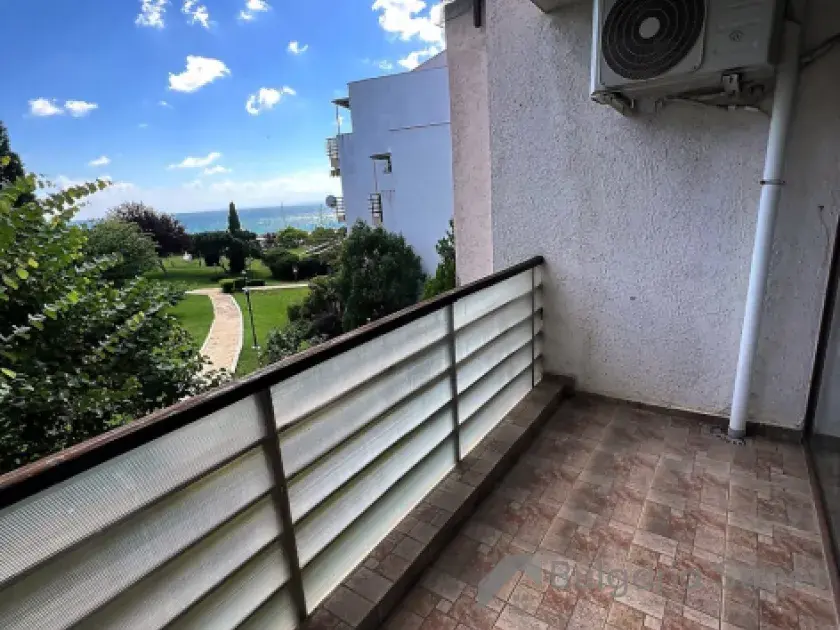Diamant | Dwupokojowy apartament z widokiem na morze i zielone aleje kompleksu
