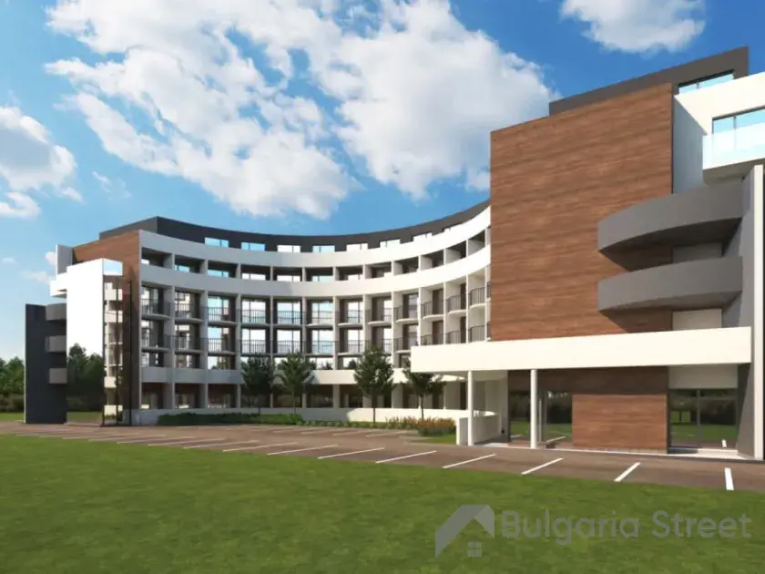 City Residence | Nowy budynek mieszkalny w centrum Słonecznego Brzegu bez opłaty eksploatacyjnej