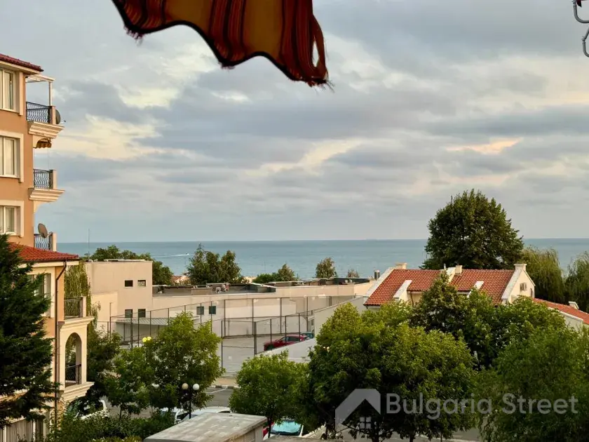 taras z widokiem na morze