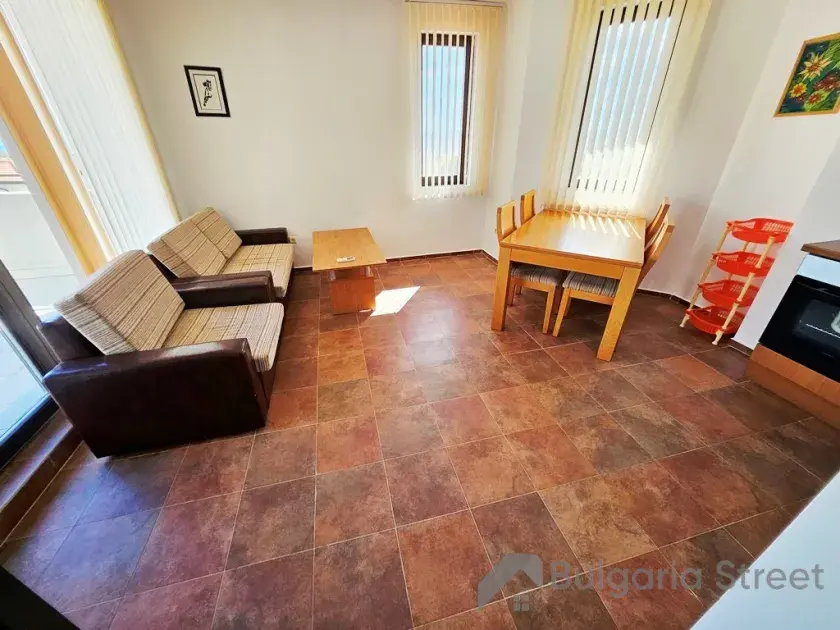 Bay View Villas | Zamknięta rezydencja willi i apartamentów u podnóża Bałkanów