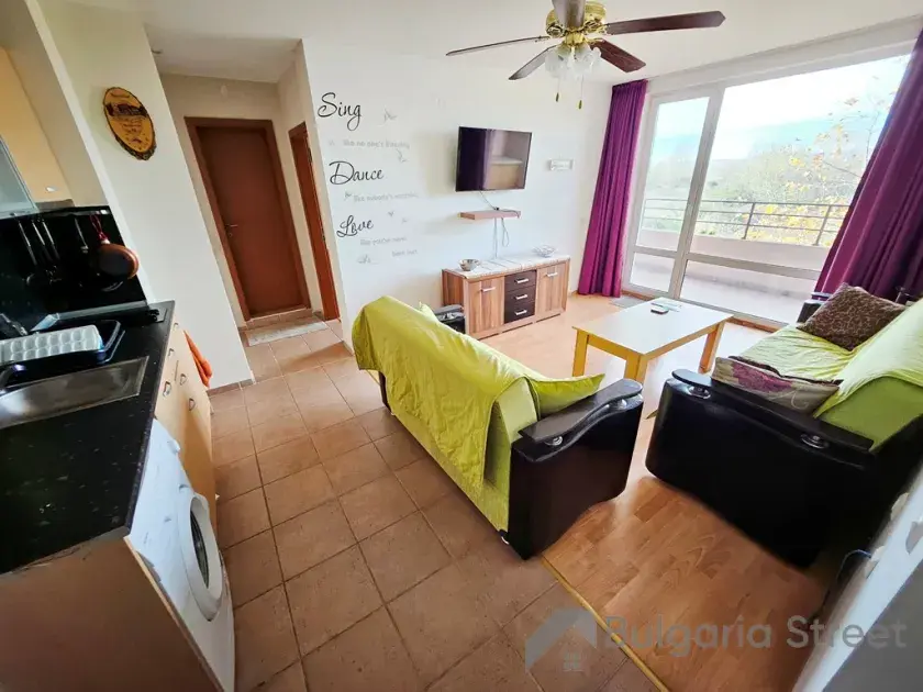 Holiday Fort Noks | Trzypokojowy apartament nad morzem w Bułgarii