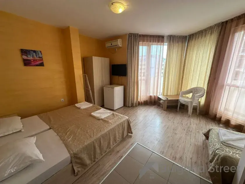 Vanilla Garden | Duża studio w centrum Słonecznego Brzegu nad morzem