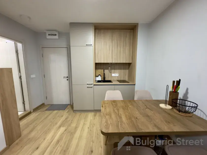 Emilia Romana | Salon, kuchnia