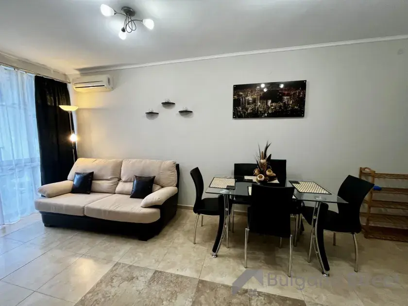 Kompleks «Apolon» | Dwupokojowy apartament nad morzem Nesebyr-Rawda