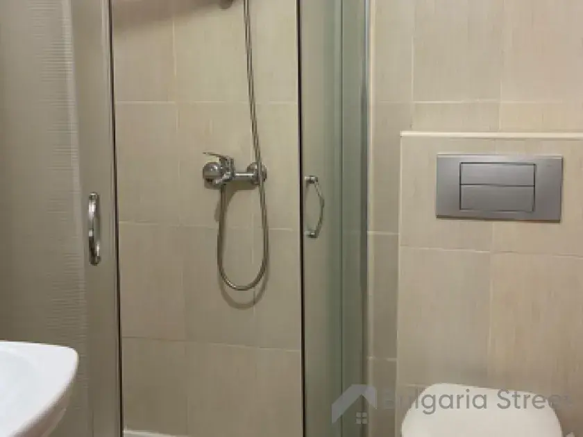 Taras