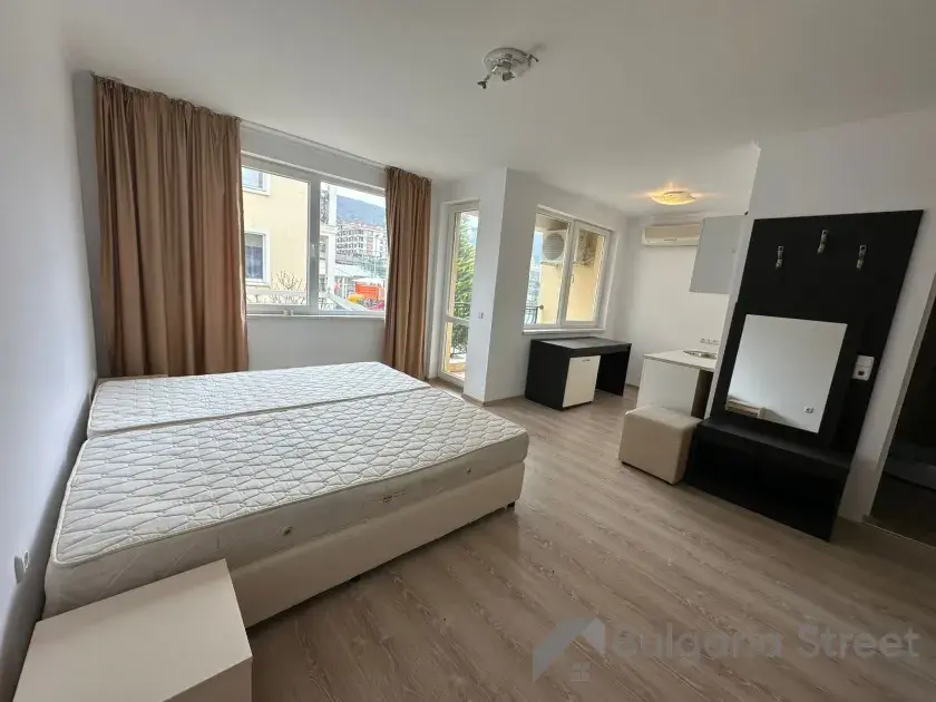 Macon | Apartament nad morzem — przemyślana przestrzeń do życia i zysku w Świętym Własie