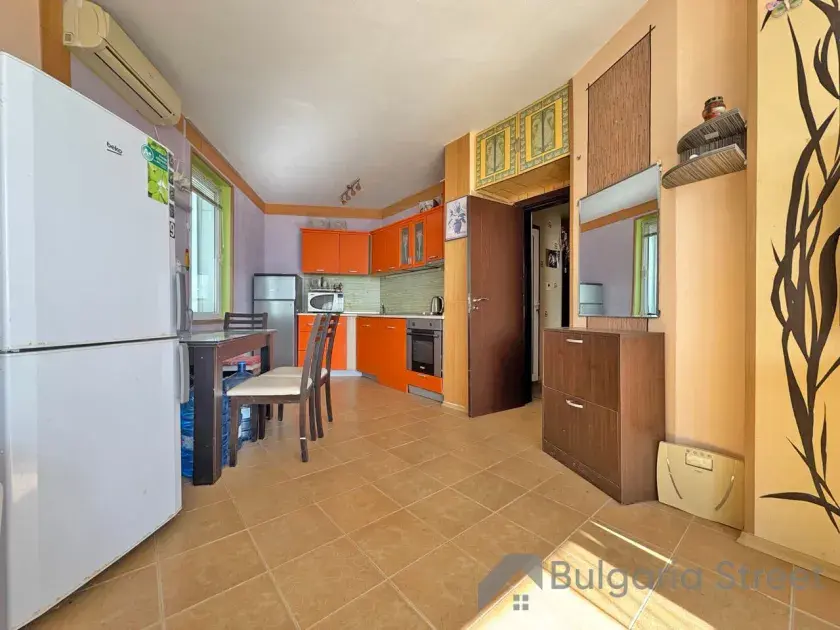 Anna Maria | Dwupokojowy apartament z tarasem w Koszaricy w pobliżu wybrzeża
