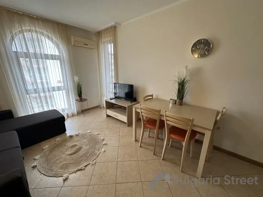 Royal Sun | Apartament dwupokojowy nad morzem w Słonecznym Brzegu