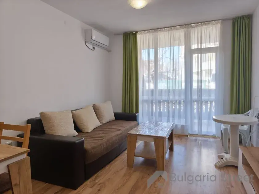 Sofa i stół