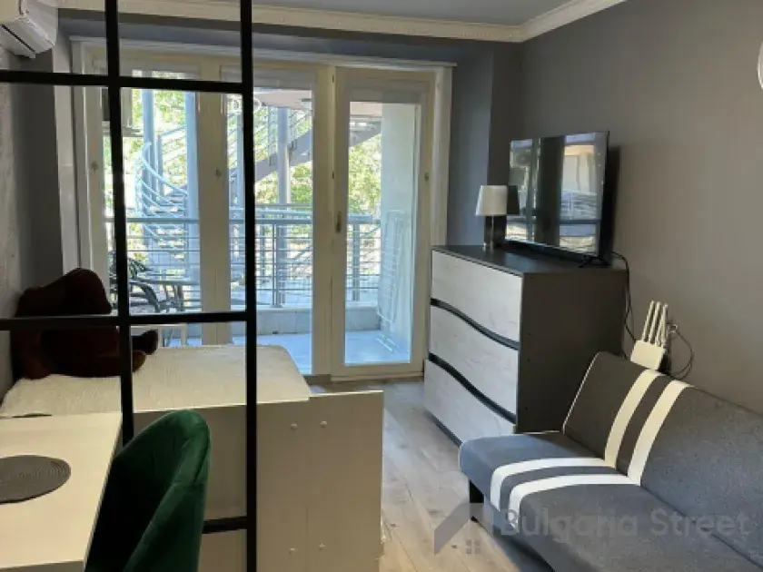 Kawalerka Wnętrze i umeblowanie
