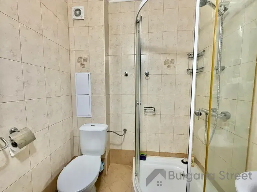 łazienka wc razem kabina natryskowa