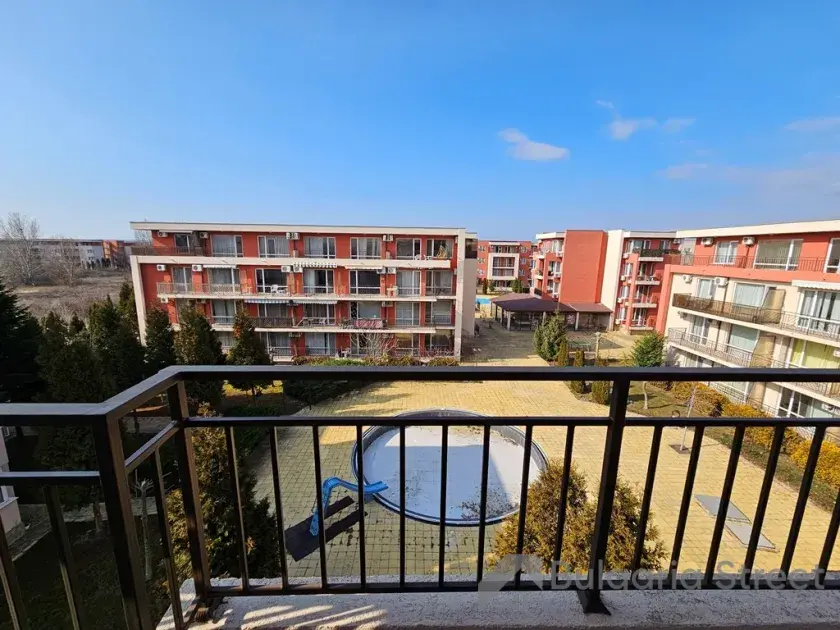 balkon kompleks, teren, basen