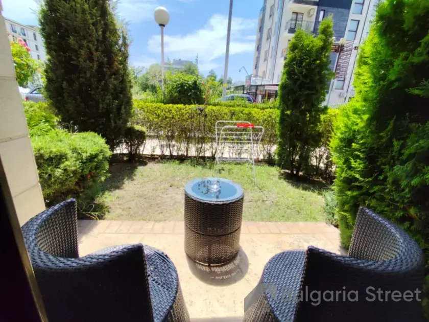 Taras z wyjściem na patio