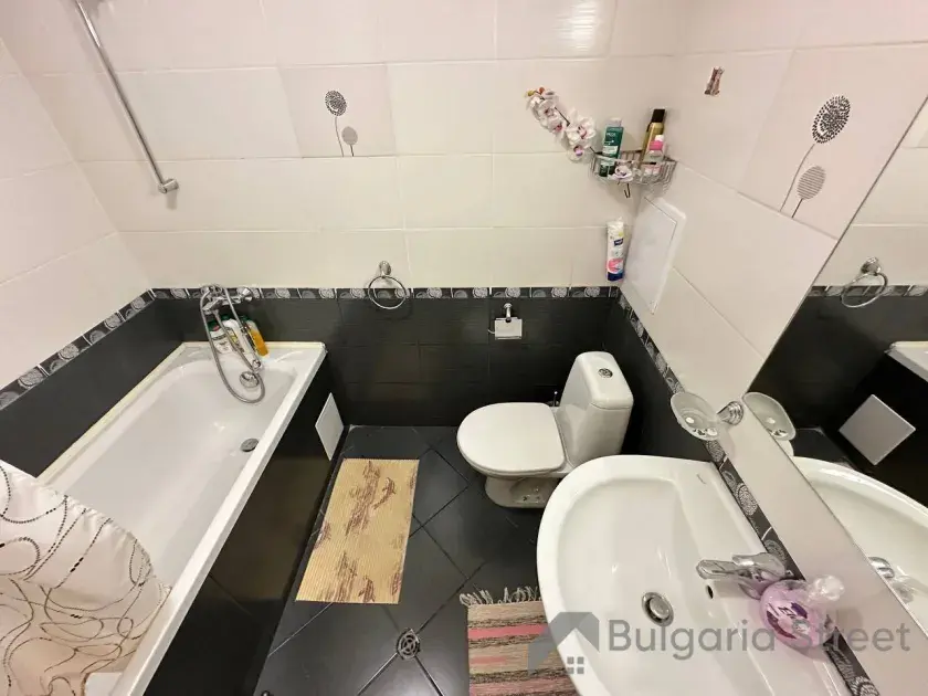 łazienka wc razem wanna