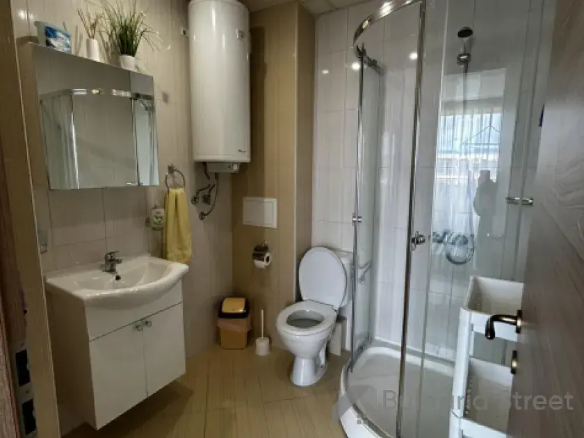 łazienka wc razem kabina natryskowa