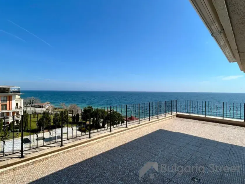 Prestige Fort Beach taras z widokiem na morze