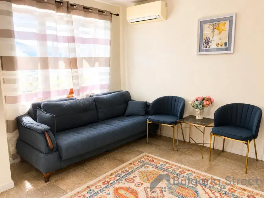 Sofa i stół