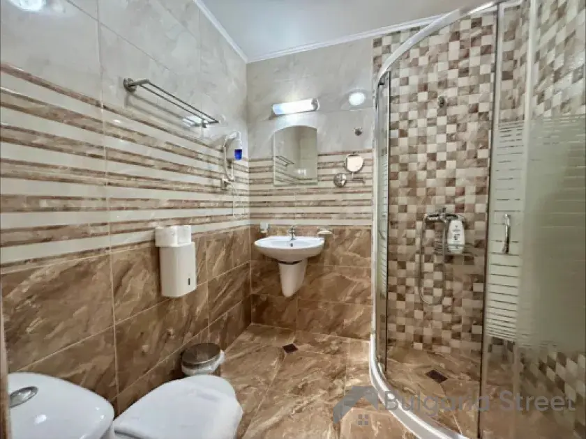 łazienka wc razem kabina natryskowa
