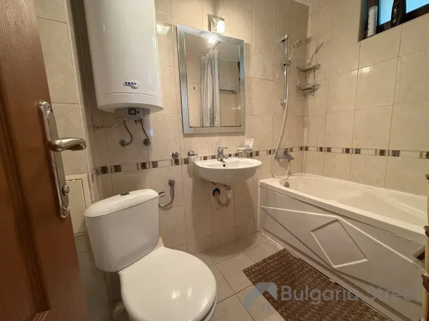łazienka wc razem wanna