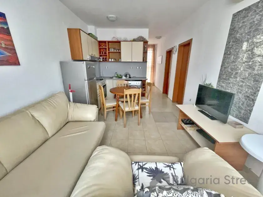 sofa i aneks kuchenny