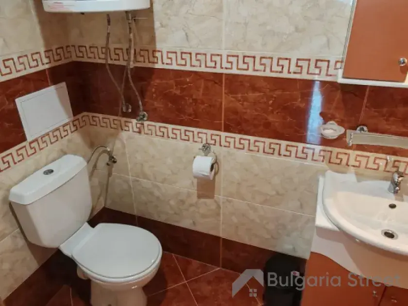 łazienka wc razem z kabiną natryskową
